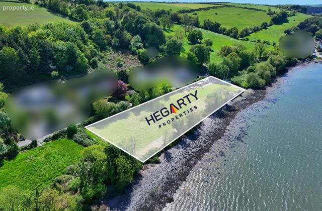 Rathcoursey, East Ferry, Midleton, Co. Cork - Click to view photos