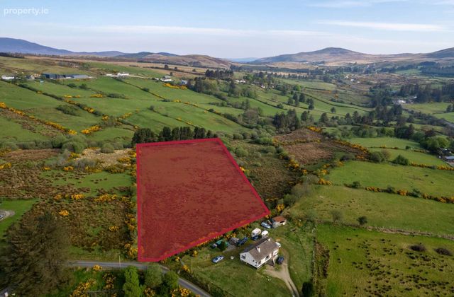 Meenavanaghan, Quigleys Point, Co. Donegal, Castlecary, Co. Donegal - Click to view photos