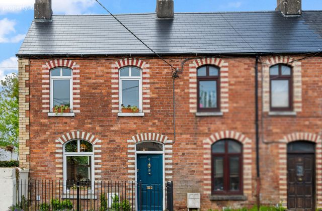 9 Grange Terrace, Grange Road, Douglas, Co. Cork - Click to view photos