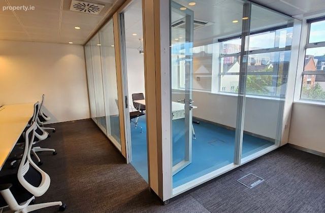 16 Sir John Rogerson's Quay, Dublin 2, Dublin 2 - Click to view photos