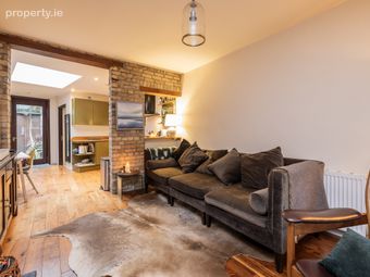 5 Magennis Square, Dublin 2, Dublin 2 - Image 2