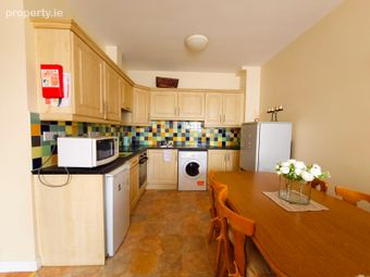 Apartment 22, Nephin Halls, Hopkins Road, Castlebar, Co. Mayo - Image 2