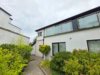 17 Fairhill Court, Fairhill Road Upper, Claddagh, Co. Galway - Image 2