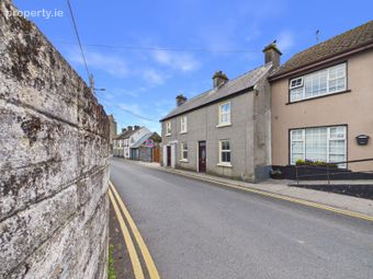 Court Lane, Athenry, Co. Galway - Image 3