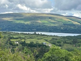 Derreenavoggy, Arigna, Carrick-on-Shannon, Co. Roscommon