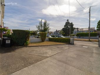 88 Clonkeen Road, Deansgrange, Blackrock, Co. Dublin - Image 3