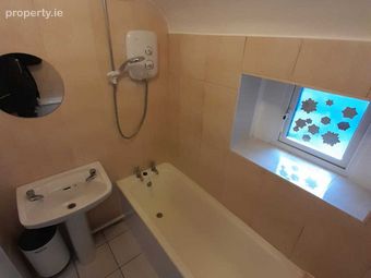 Apartment 4, 5 Bellevue Terrace, Waterford City Centre, Co. Waterford - Image 4