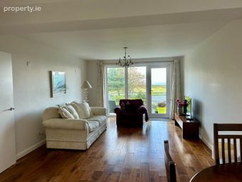 Apartment 10, Aras Na Tra, Cois Cuain, Salthill, G, Galway City Centre, Co. Galway - Image 2
