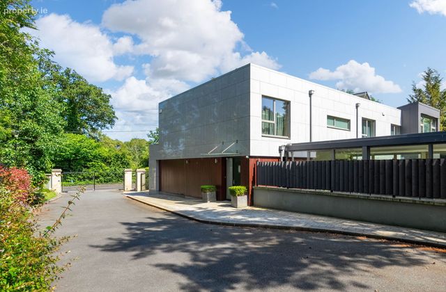 Pineview, Ballybride Road, Rathmichael, Co. Dublin - Click to view photos