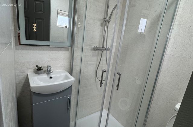 Avonmore Road, Raheen, Limerick, Dooradoyle, Co. Limerick - Click to view photos
