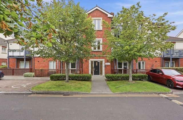 Apartment 30, Millstream, The Links, Station Road, Portmarnock, Co. Dublin - Click to view photos