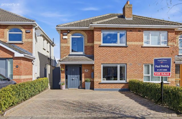 12 Gainsborough Court, Malahide, Co. Dublin - Click to view photos