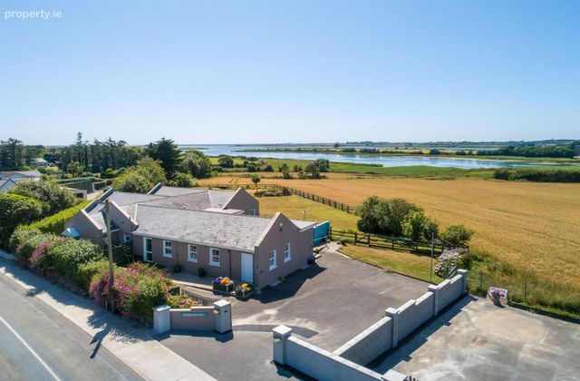 Sandawana, Our Lady's Island, Carne, Co. Wexford - Click to view photos