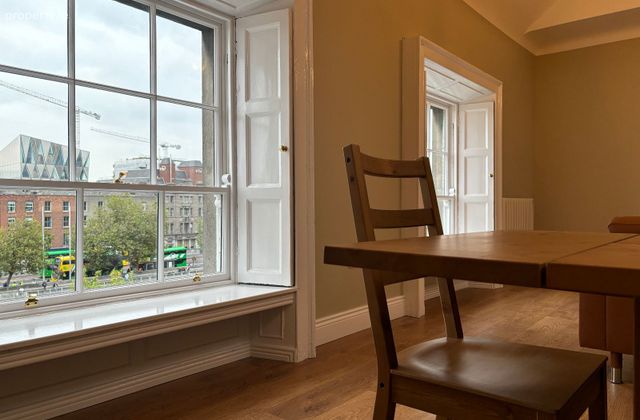 Burgh Quay,Dublin 2, Dublin 2 - Click to view photos