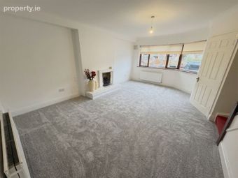 87 Binn Eadair View, Sutton, Sutton, Dublin 13 - Image 3