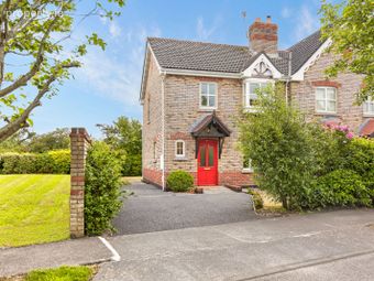 64 Whitestrand, Aylesbury Park, Sligo, Co. Sligo - Image 3