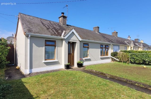 7 Nicker, Pallasgreen, Co. Limerick - Click to view photos