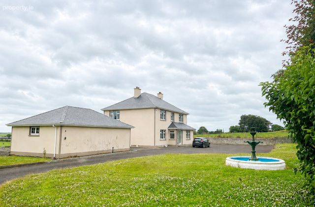 Sunmount, Rahanisky, Whitechurch, Co. Cork - Click to view photos
