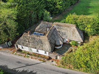 Thatch Cottage, Riverstown, Rathfeigh, Navan, Co. Meath - Image 2