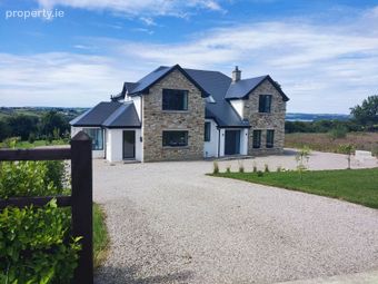 6 Raymoghey Heights, Manorcunningham, Manorcunningham, Co. Donegal