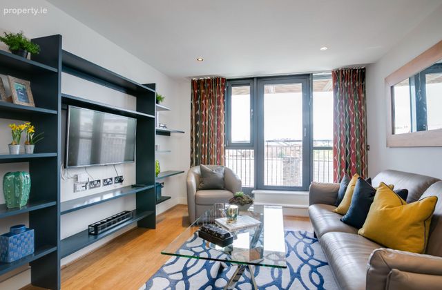 1 Bedroom Apartment, Unit 6 New Street South, Dublin 8 - Click to view photos