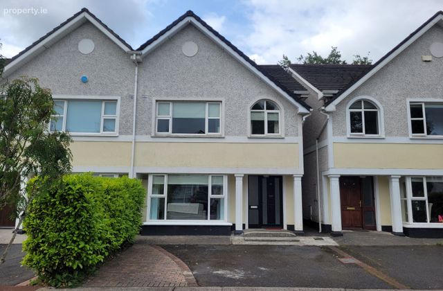 18 Churchwood, Coosan, Athlone, Co. Westmeath - Click to view photos