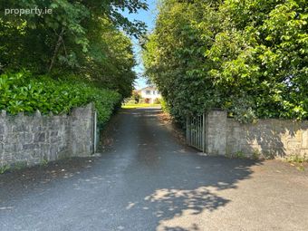 Crofton, Garrynatineel, Ballina, Co. Tipperary - Image 2
