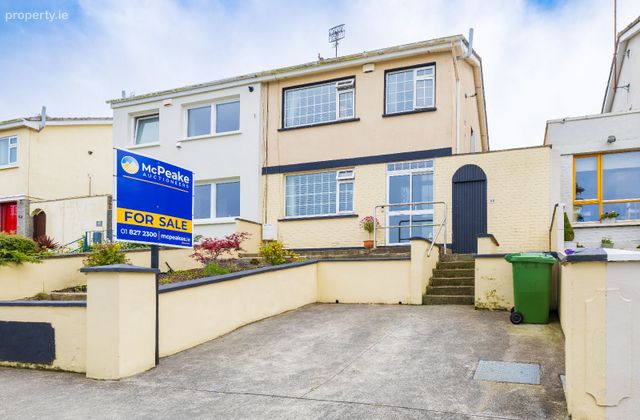 66 Balkill Park, Howth, Howth, Dublin 13 - Click to view photos