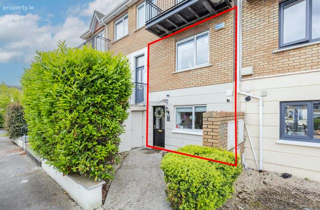 27 Clonuske Green, Balbriggan, Co. Dublin, Balbriggan, Co. Dublin - Click to view photos