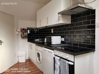 Flat 2, 4 Buckingham Street Lower, Dublin 1 - Image 3