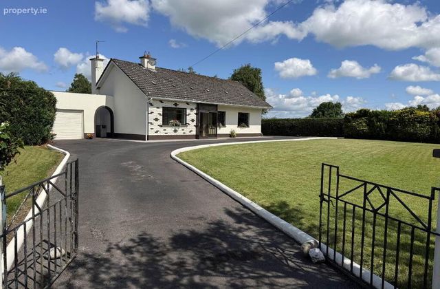Coole, Toomevara, Nenagh, Co. Tipperary, Sallypark, Co. Tipperary - Click to view photos