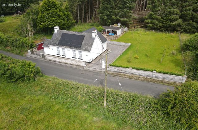 Old School House, Mullen, Frenchpark, Castlerea, Co. Roscommon - Click to view photos