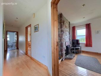 13 Trawmore Cottages, Keel, Achill, Co. Mayo - Image 4
