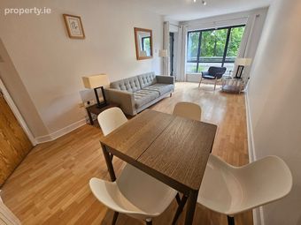 Block 1, Parkgate Place, Parkgate Street, Dublin 8