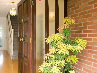 98 Wesbury, Stillorgan, Co. Dublin, Stillorgan, Co. Dublin - Image 2