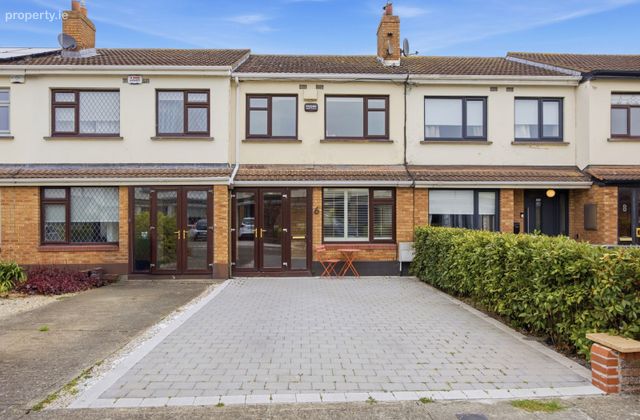 6 Beach View, Sutton, Dublin 13 - Click to view photos