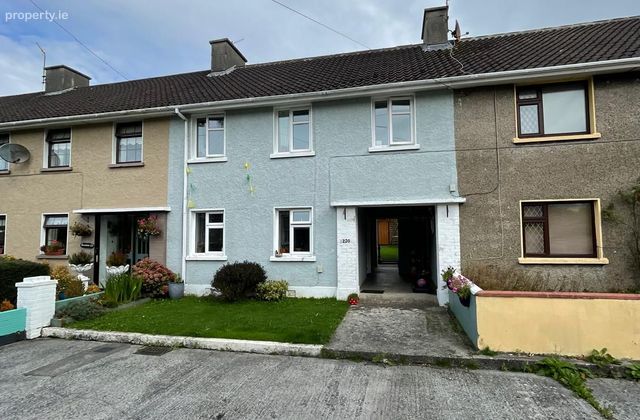230 Saint Brendan's Park, Tralee, Tralee, Co. Kerry - Click to view photos