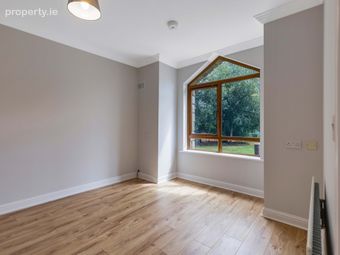 26 Castlemanor, Cavan, Co Cavan, Cavan, Co. Cavan - Image 4