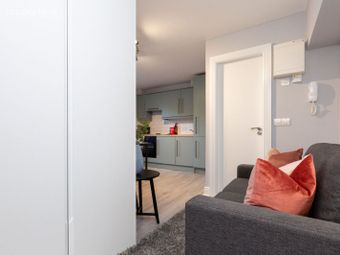 Flat 2 , 16 Grove Park, Rathmines, Dublin 6 - Image 5