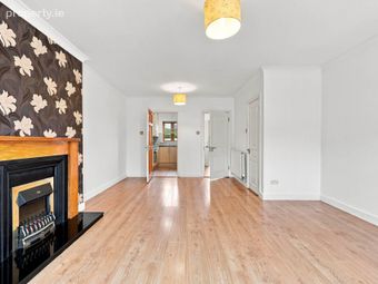 16 Thornleigh Green, Sword, Co. Dublin, Swords, Co. Dublin - Image 4