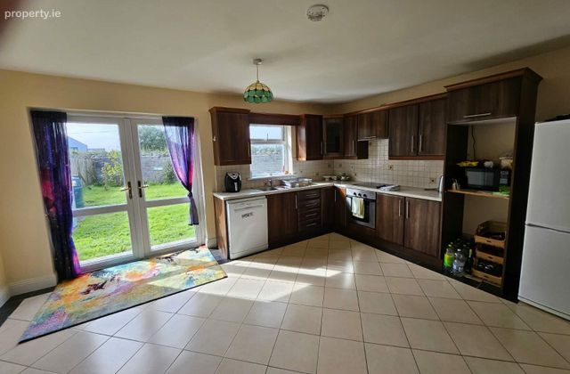 Parklands Crescent, Tubbercurry, Tubbercurry, Co. Sligo - Click to view photos
