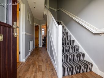 15 Collins Park, Carrick-on-suir, Co. Tipperary, Carrick-on-Suir, Co. Tipperary - Image 5