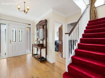 28 Ballawley Court, Dundrum, Dublin 16 - Image 2