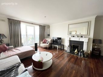 305 Block 17a, Marina Village, Malahide, Co. Dublin - Image 2