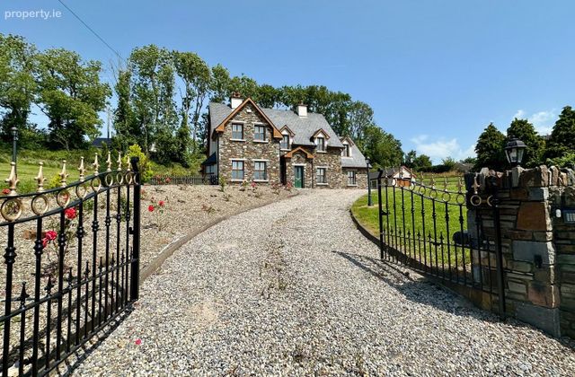 Templemary, Buttevant, Curraglass, Co. Cork - Click to view photos