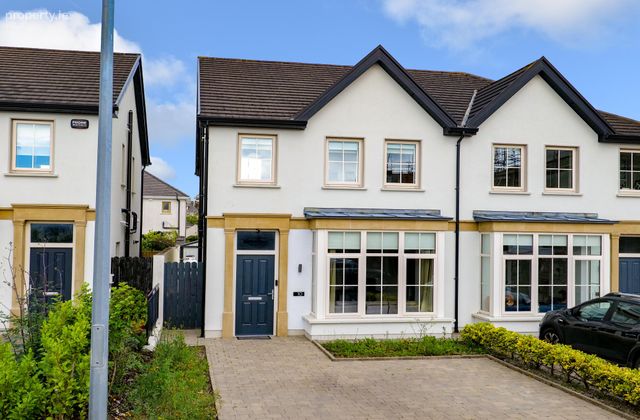10 Maoil&iacute;n, Ballymoneen Road, Knocknacarra, Galway, Knocknacarra, Co. Galway - Click to view photos