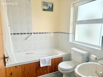 Apartment 10, Ocean View, West End, Bundoran, Co. Donegal - Image 5