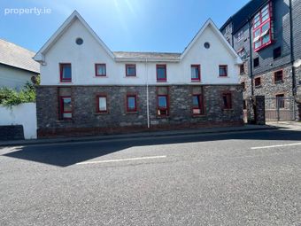 64 The Stables, Mill Road, Midleton, Co. Cork - Image 2