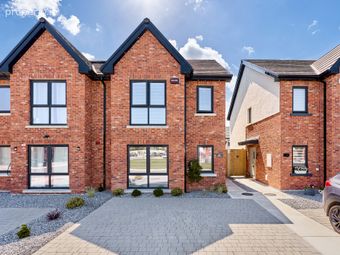 40 Oakley Park Green, Enfield, Co. Meath, Enfield, Co. Meath
