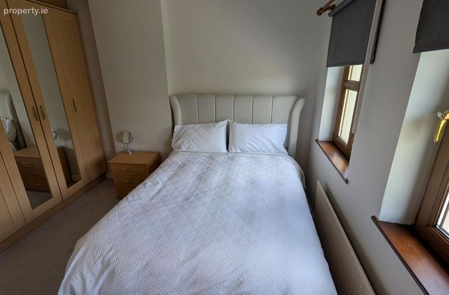 2 Barrack Street, Kinsale, Kinsale, Co. Cork - Click to view photos